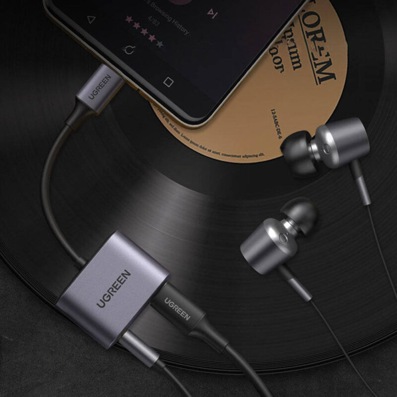 Adaptador Áudio Ugreen Usb C para 3.5mm com Porta Usb C Pd