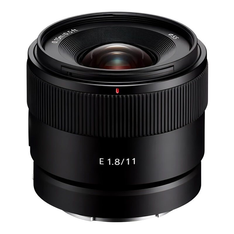 Lente Objetiva Sony E 11mm F/1.8 Preta Sel11F18