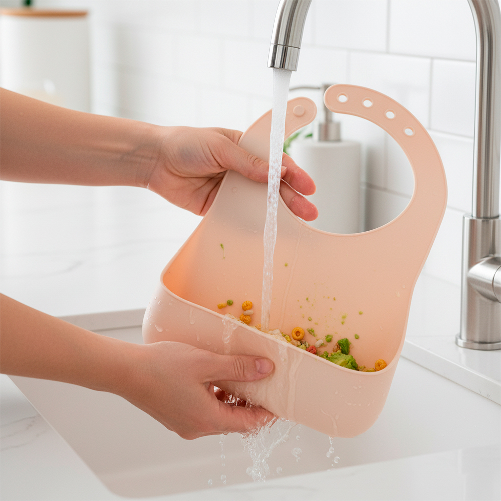 Babador Life Silicone Criança Com Bolso Cata Migalhas