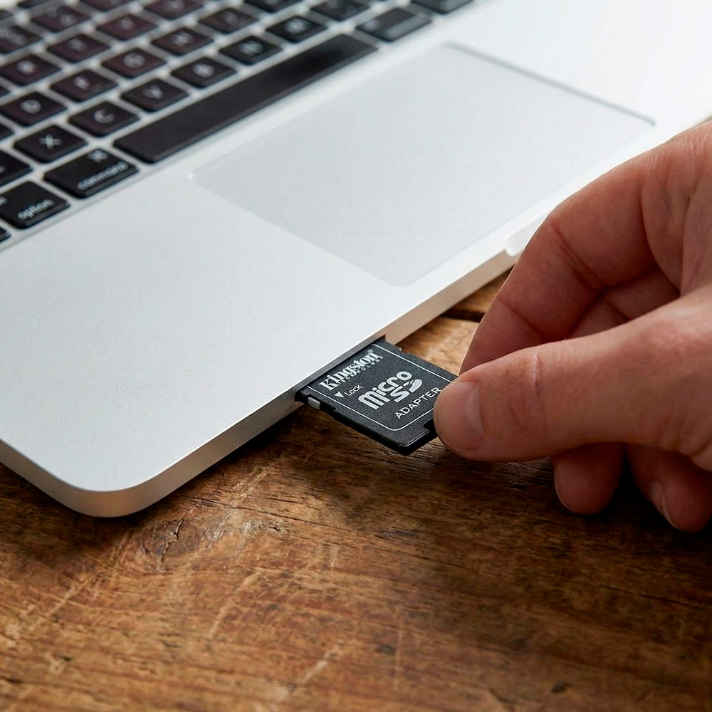 Cartão de Memória Kingston Select Plus 64GB Micro Sd c/Adap